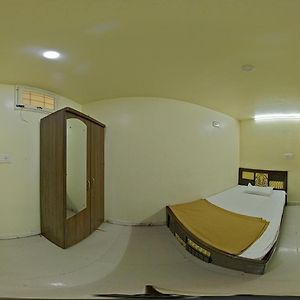 Hotel Garden Residency By Wb Inn